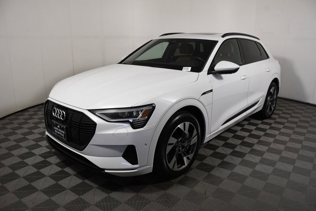 Used 2021 Audi e-tron Premium w/ Convenience Plus Package