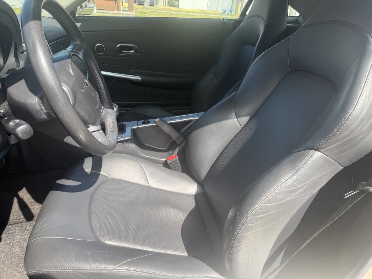 Used 2007 Chrysler Crossfire Limited image 11