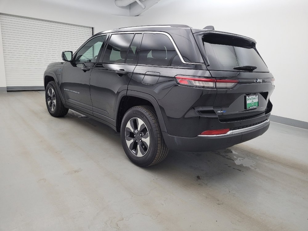 Used 2024 Jeep Grand Cherokee Limited 4xe image 3