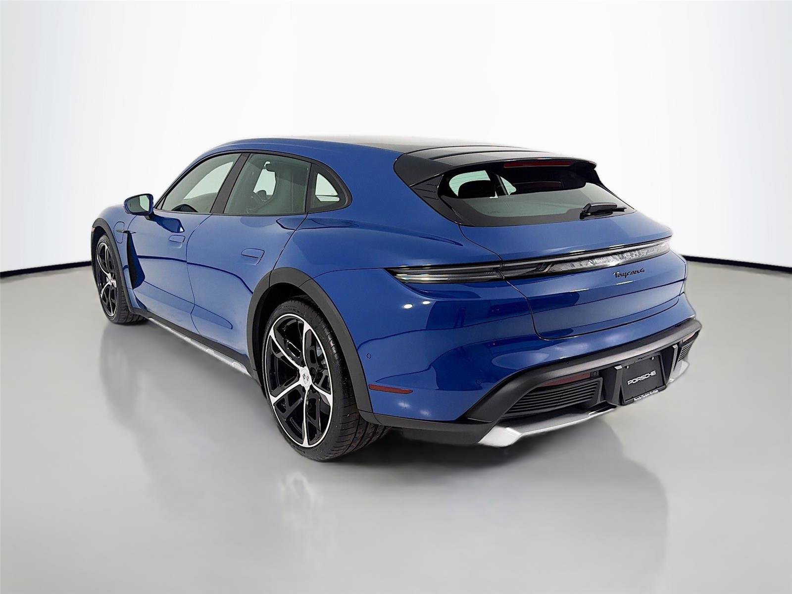 New 2025 Porsche Taycan 4 Cross Turismo image 3