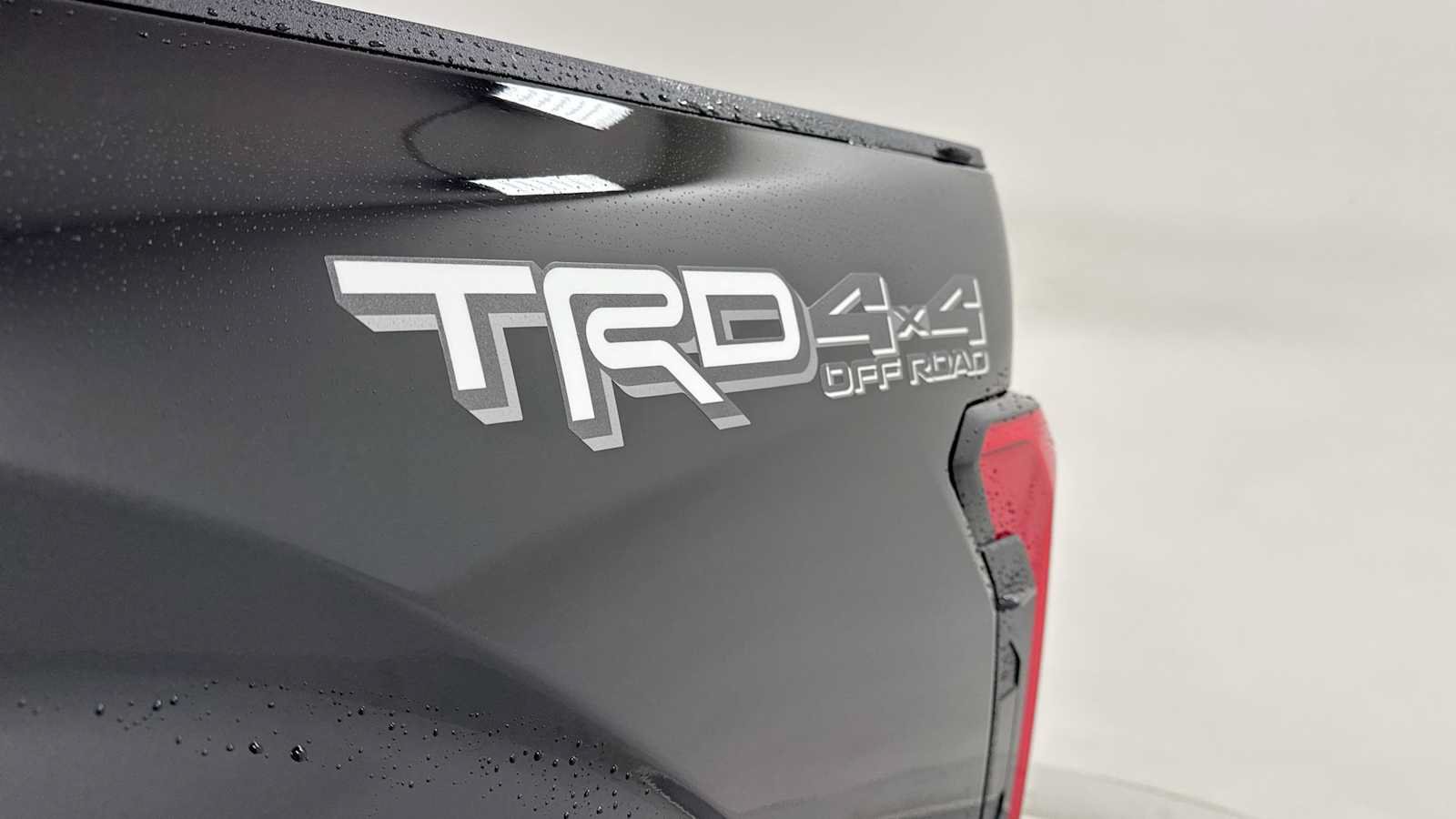 New 2025 Toyota Tundra SR5 w/ TRD Off-Road Package AWD/4WD image 27
