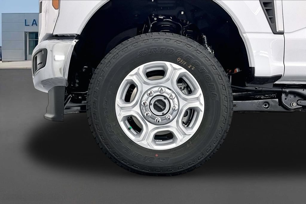 New 2026 Ford F350 XLT AWD/4WD image 12