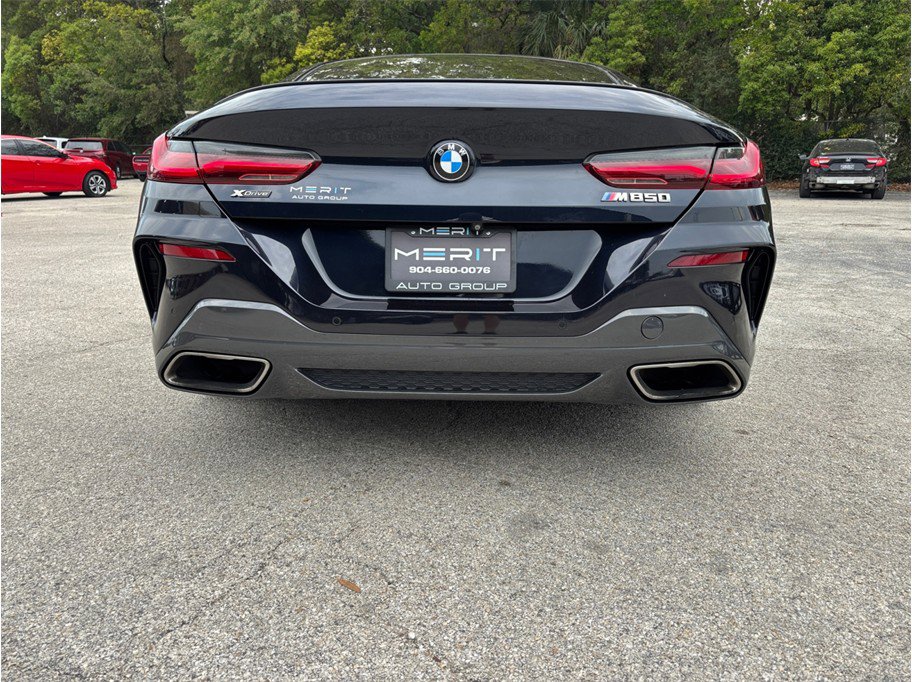 Used 2019 BMW M850i xDrive Coupe w/ Comfort Seating Package AWD/4WD image 17