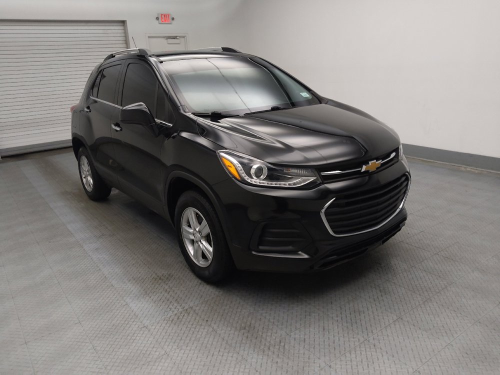 Used 2020 Chevrolet Trax LT w/ LT Convenience Package image 13