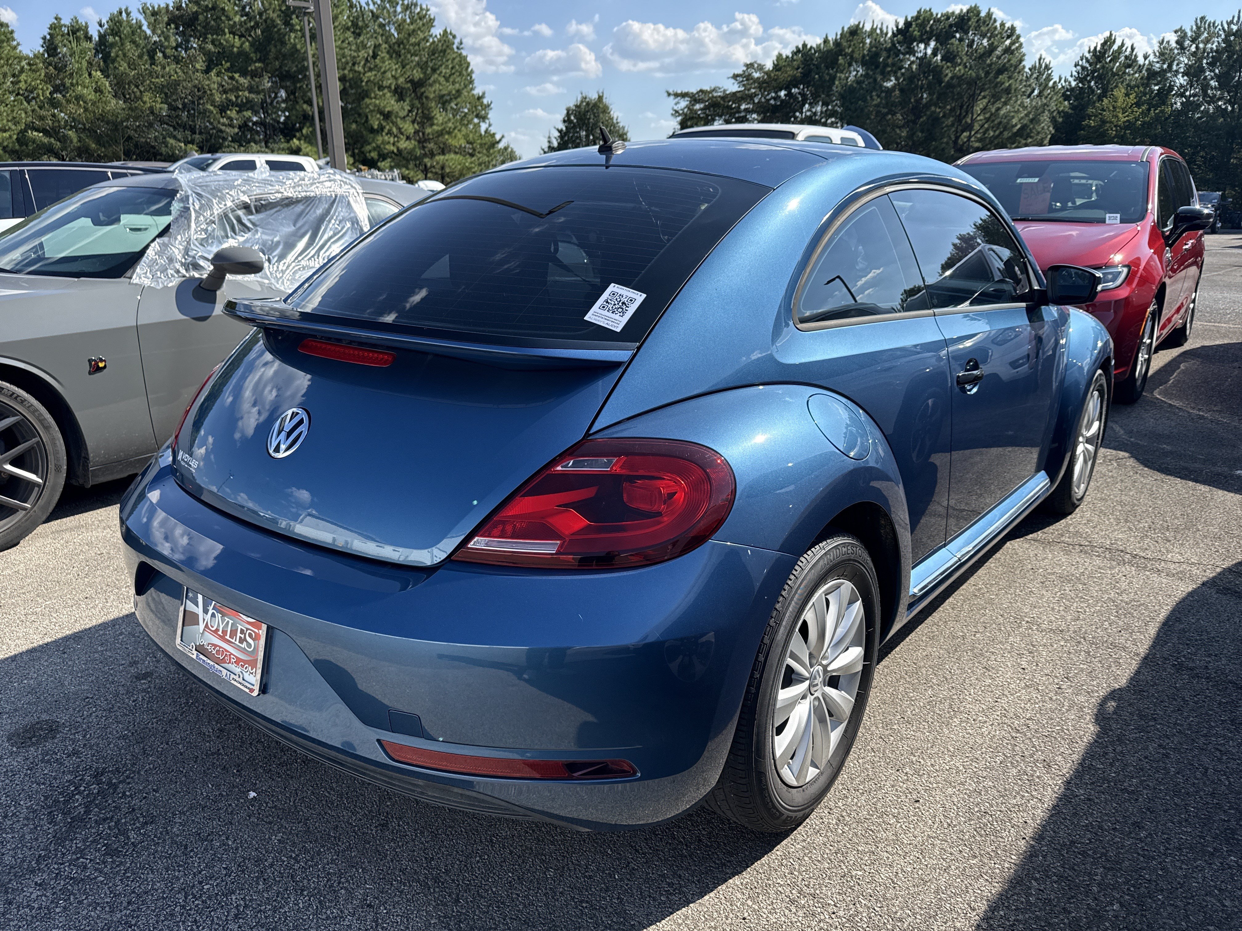 Used 2019 Volkswagen Beetle 2.0T S FWD image 8