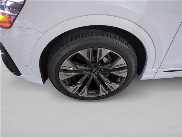 New 2026 Audi Q8 Premium Plus image 23