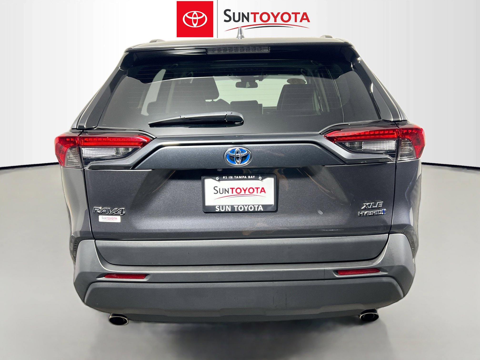 Used 2024 Toyota RAV4 XLE Premium image 5