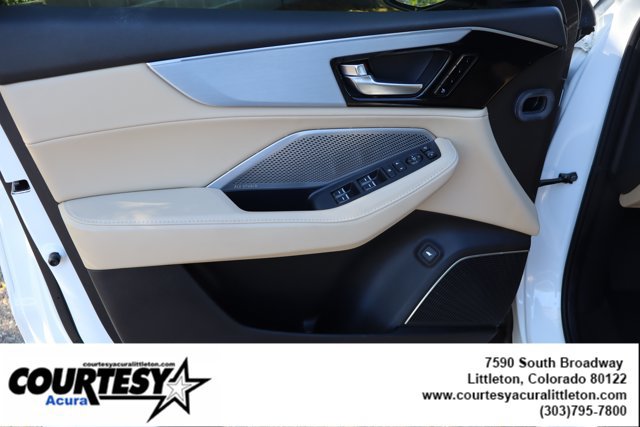 Used 2024 Acura MDX w/ Technology Package AWD/4WD image 24
