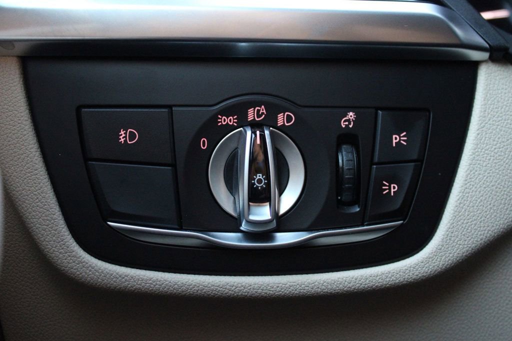 Used 2021 BMW X3 sDrive30i w/ Convenience Package image 29