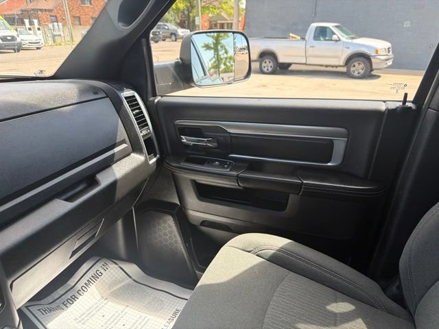 Used 2023 RAM 1500 Classic Warlock AWD/4WD image 43