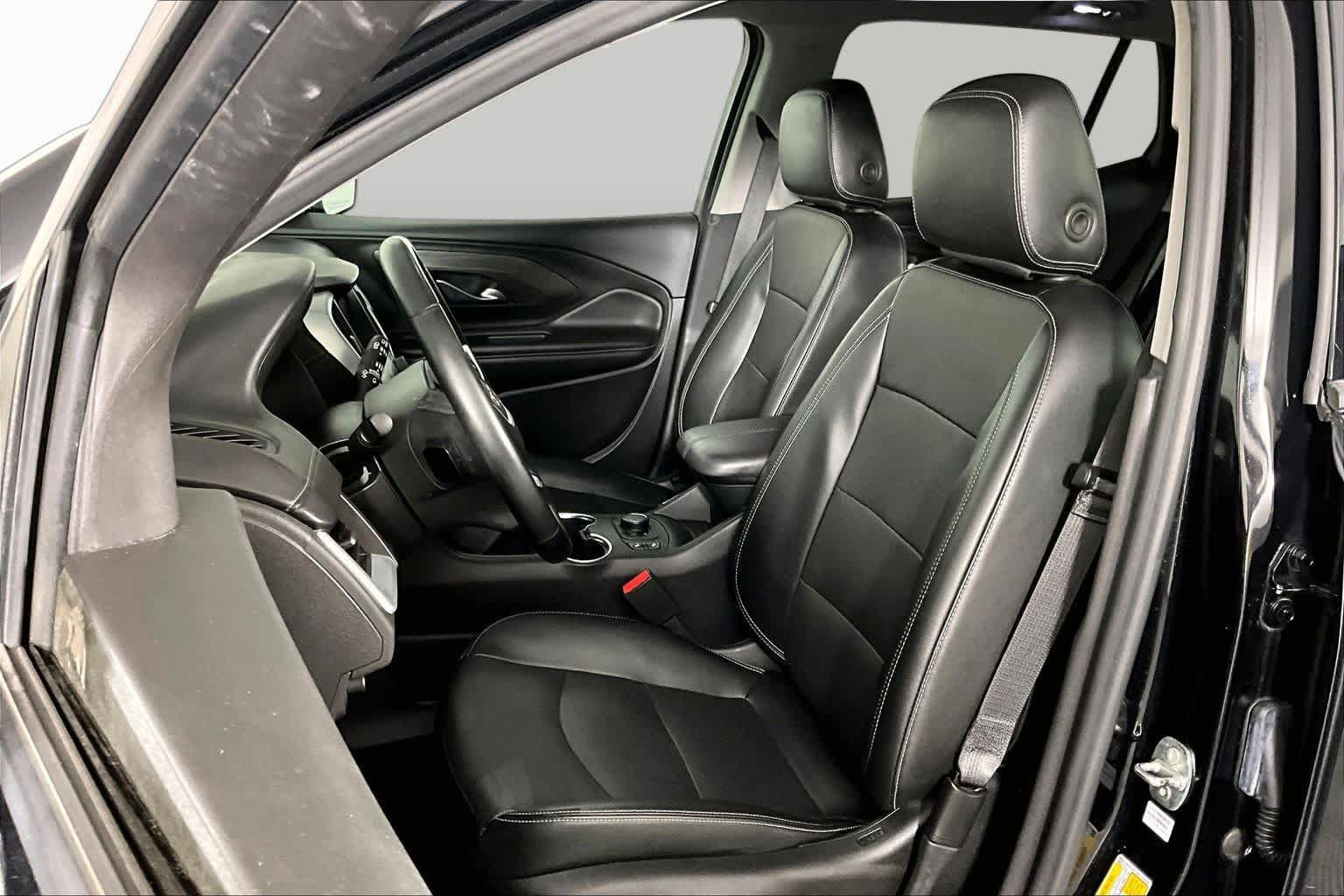 Certified 2024 GMC Terrain SLT FWD image 8