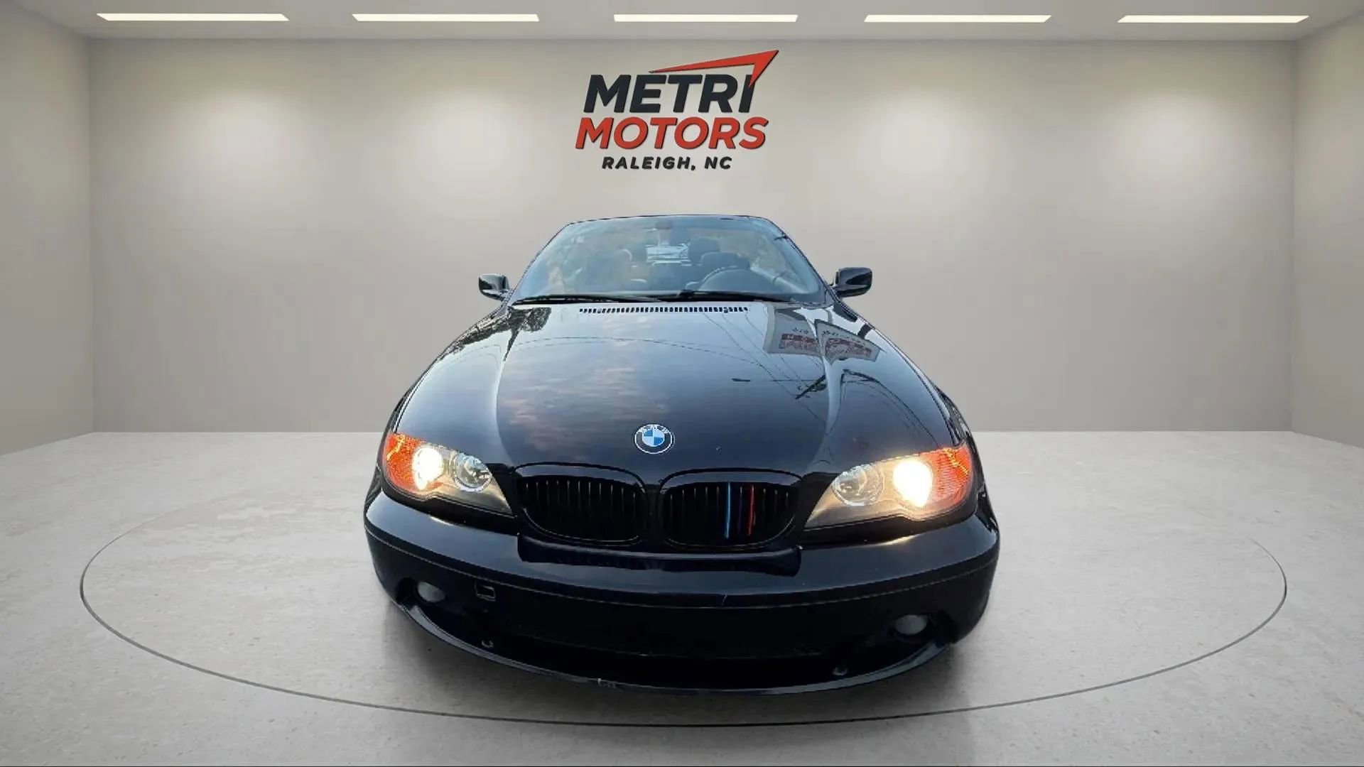 Used 2006 BMW 330Ci Convertible image 3