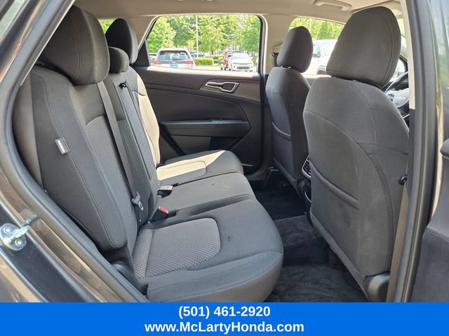 Used 2024 Kia Sportage LX FWD image 16