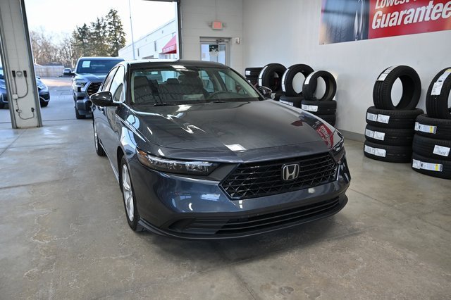 Used 2024 Honda Accord LX image 3