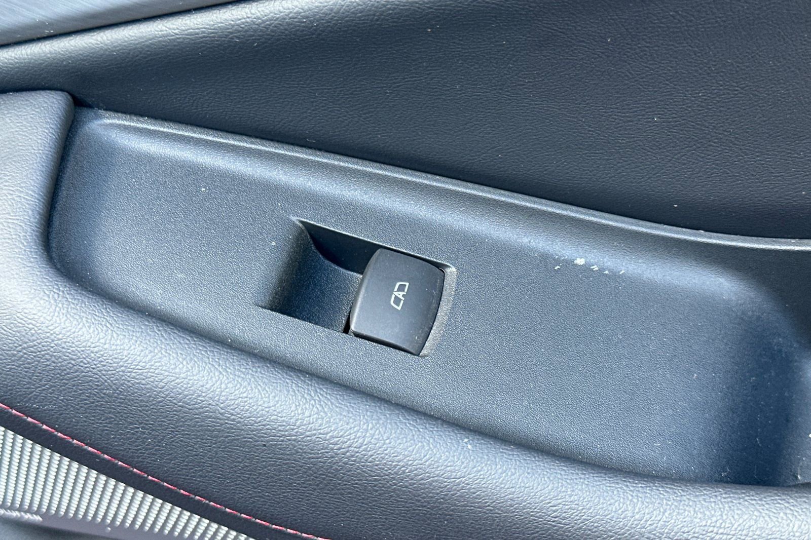 Used 2024 Acura ZDX A-Spec image 21