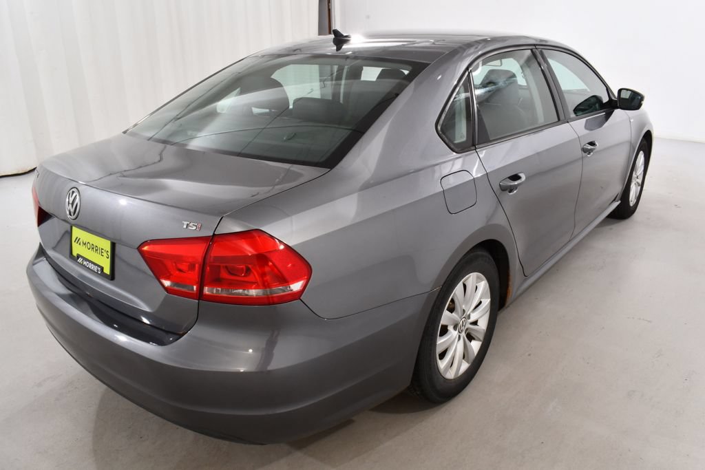 Used 2015 Volkswagen Passat 1.8T Wolfsburg Edition FWD image 11