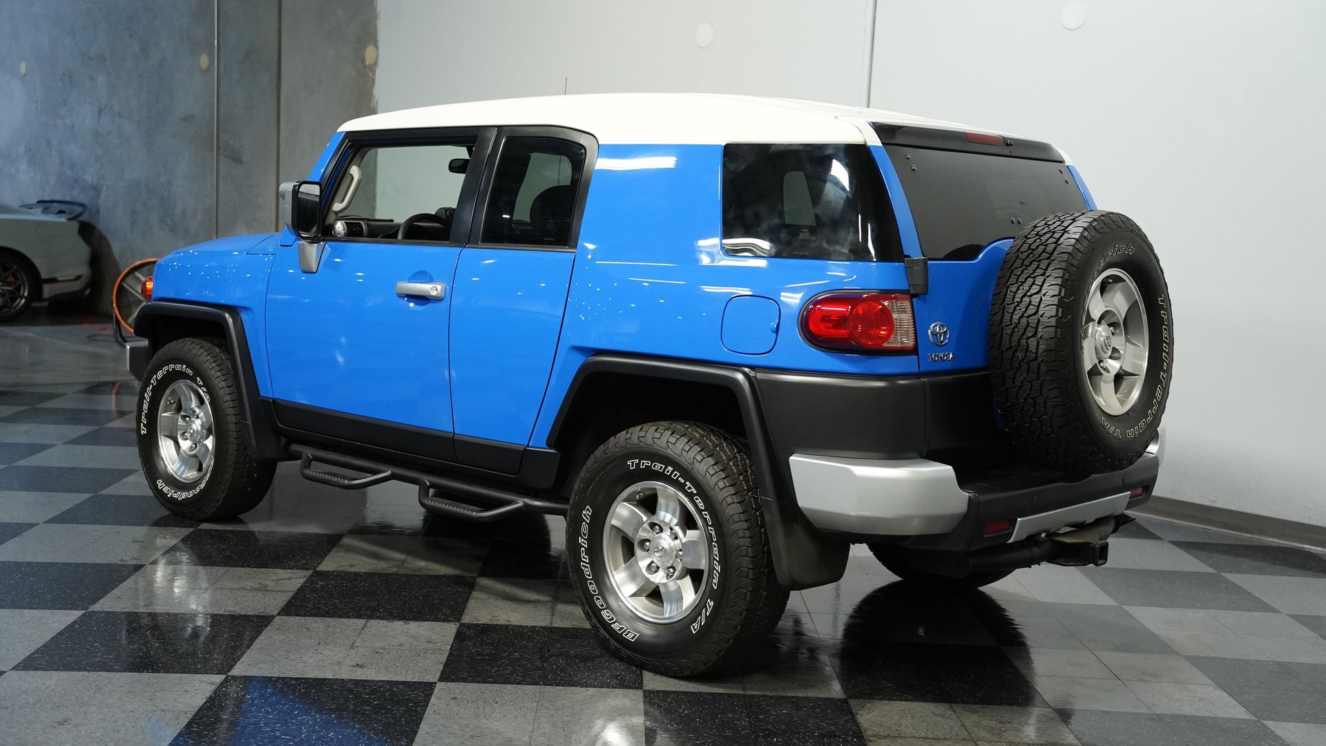 Used 2008 Toyota FJ Cruiser 4WD image 7