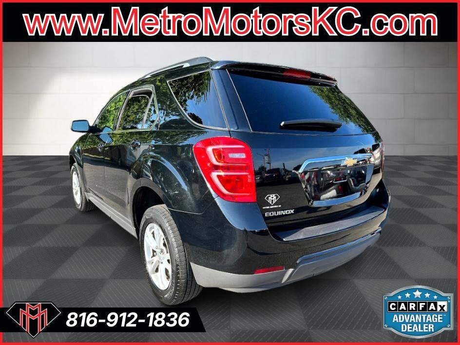 Used 2017 Chevrolet Equinox LT w/ Convenience Package image 3
