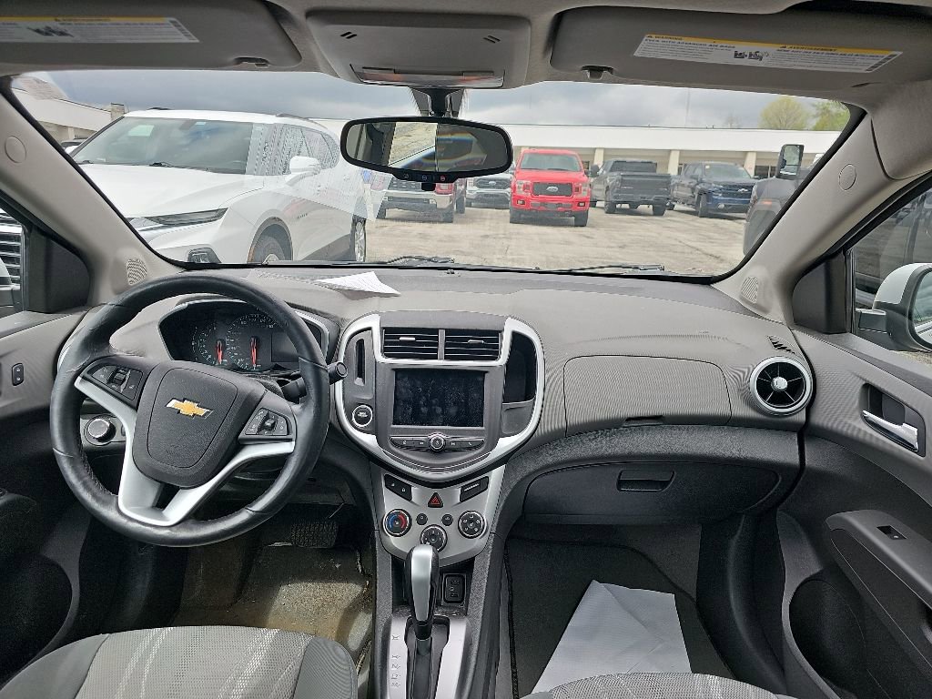 Used 2019 Chevrolet Sonic LT w/ Convenience Package FWD image 8