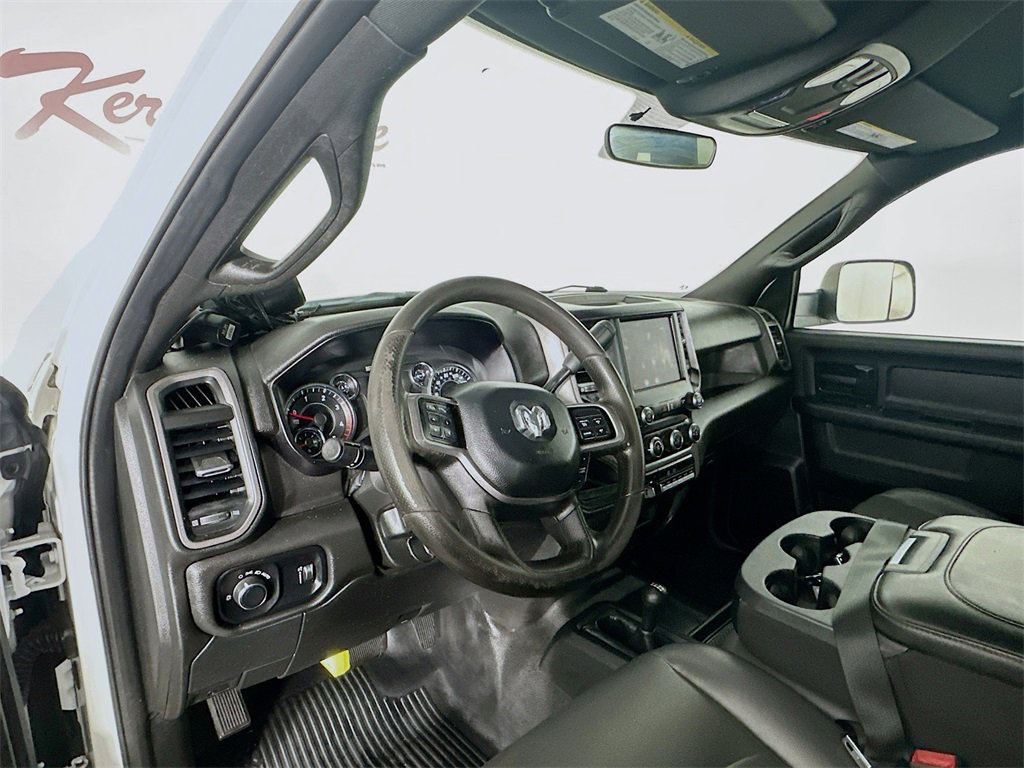 Used 2022 RAM 4500 Tradesman w/ Chrome Appearance Group image 30