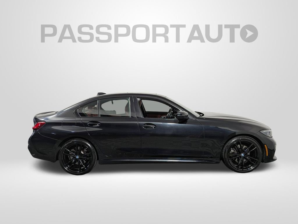 Certified 2022 BMW 330i xDrive Sedan w/ M Sport Package image 7