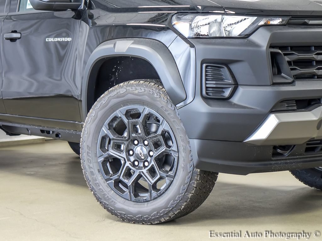 New 2026 Chevrolet Colorado Trail Boss AWD/4WD image 4