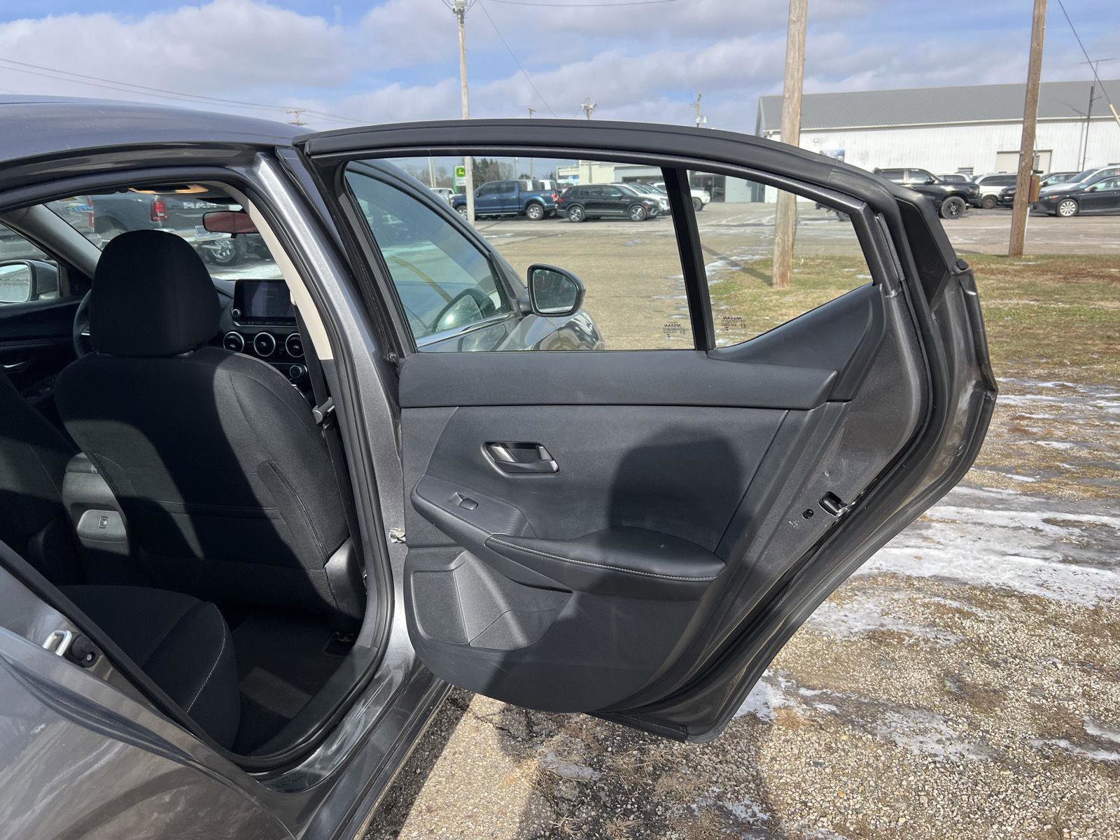 Used 2024 Nissan Sentra SV image 29