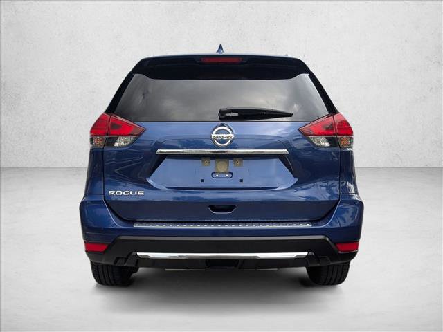 Used 2017 Nissan Rogue S w/ S Appearance Package image 7