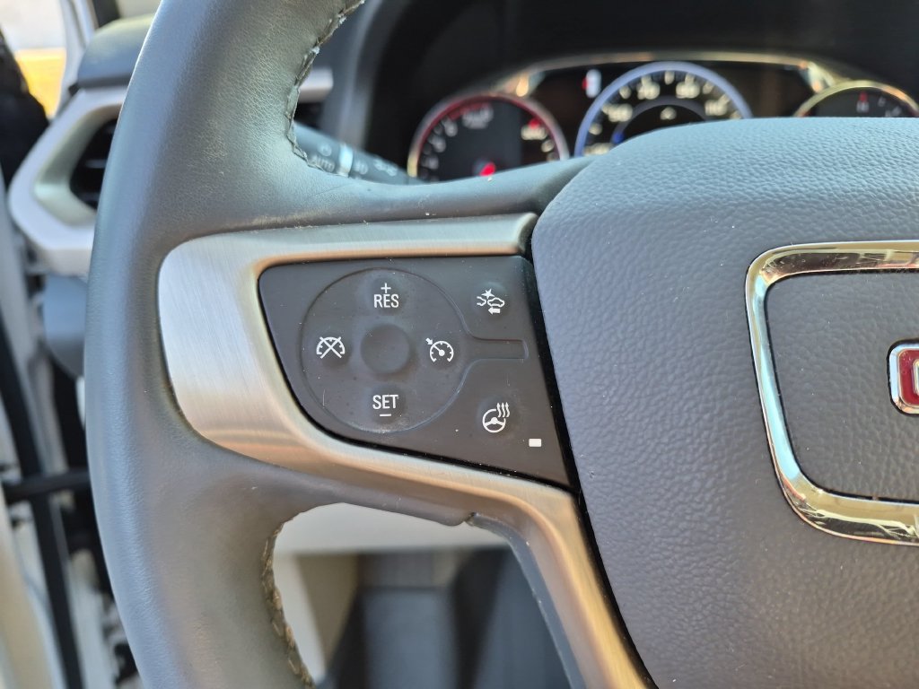 Used 2023 GMC Acadia Denali w/ Denali Technology Package AWD/4WD image 15