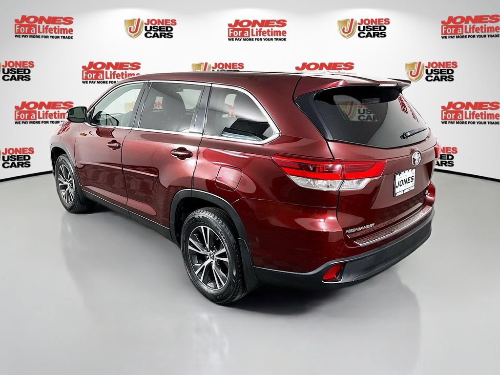 Certified 2019 Toyota Highlander LE w/ Protection Package #3 AWD/4WD image 2