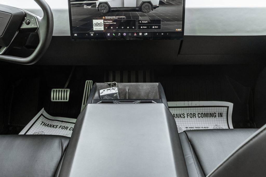 Used 2024 Tesla Cybertruck AWD Crew Cab image 12