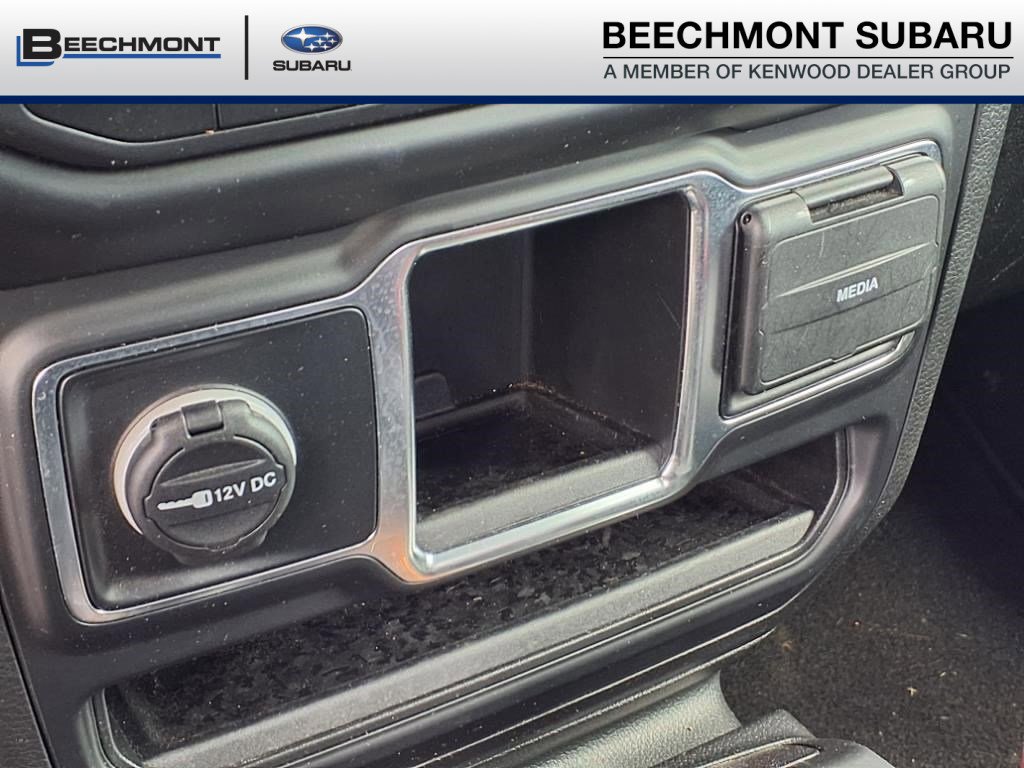 Used 2022 Jeep Gladiator Sport w/ Trailer Tow Package AWD/4WD image 18