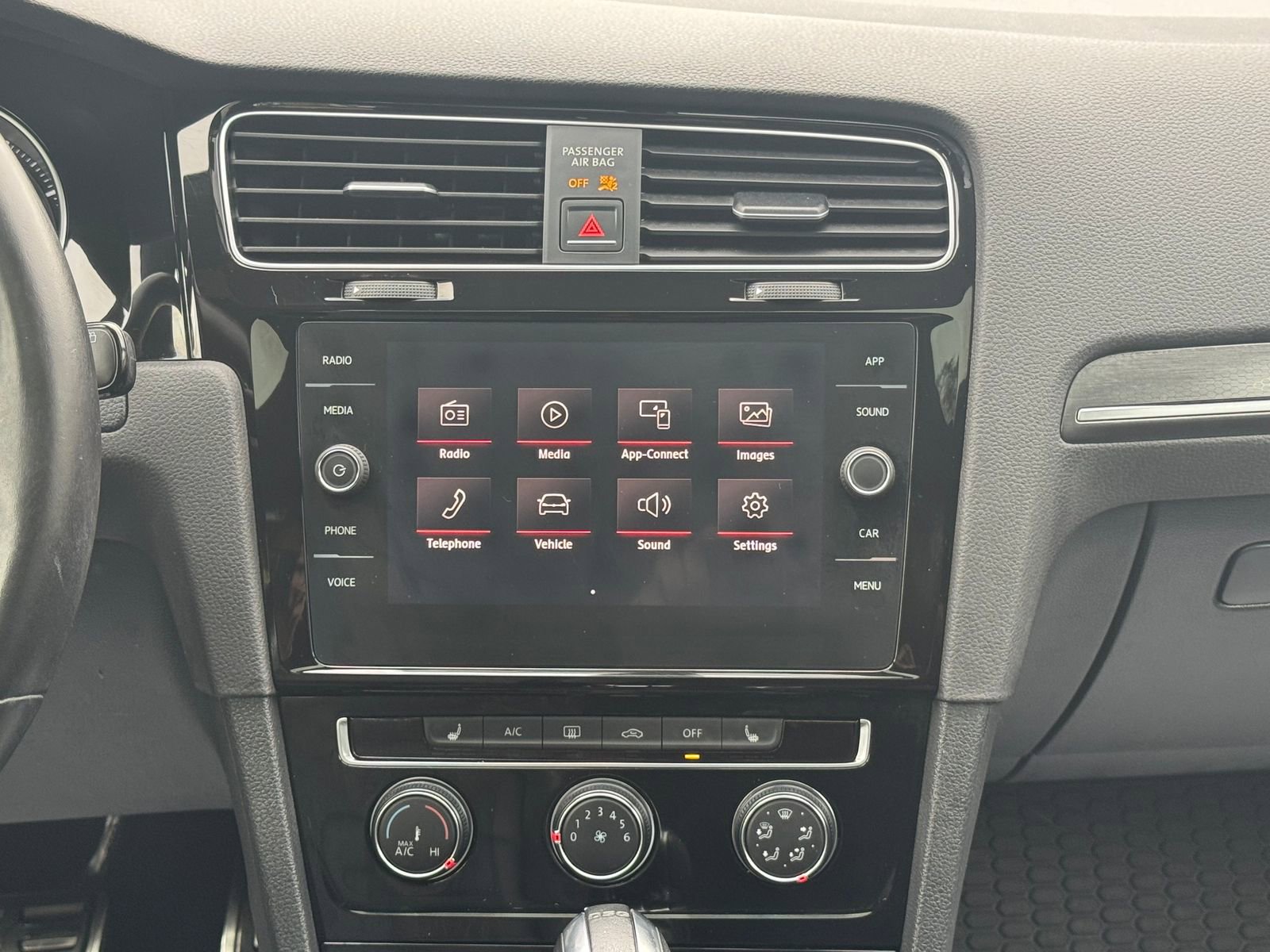 Used 2018 Volkswagen GTI SE w/ SE Leather Package image 14