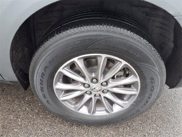 Used 2024 Buick Enclave Premium image 31