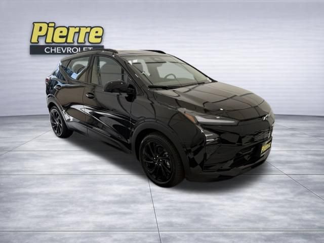 New 2027 Chevrolet Bolt RS w/ Super Cruise Package FWD image 6