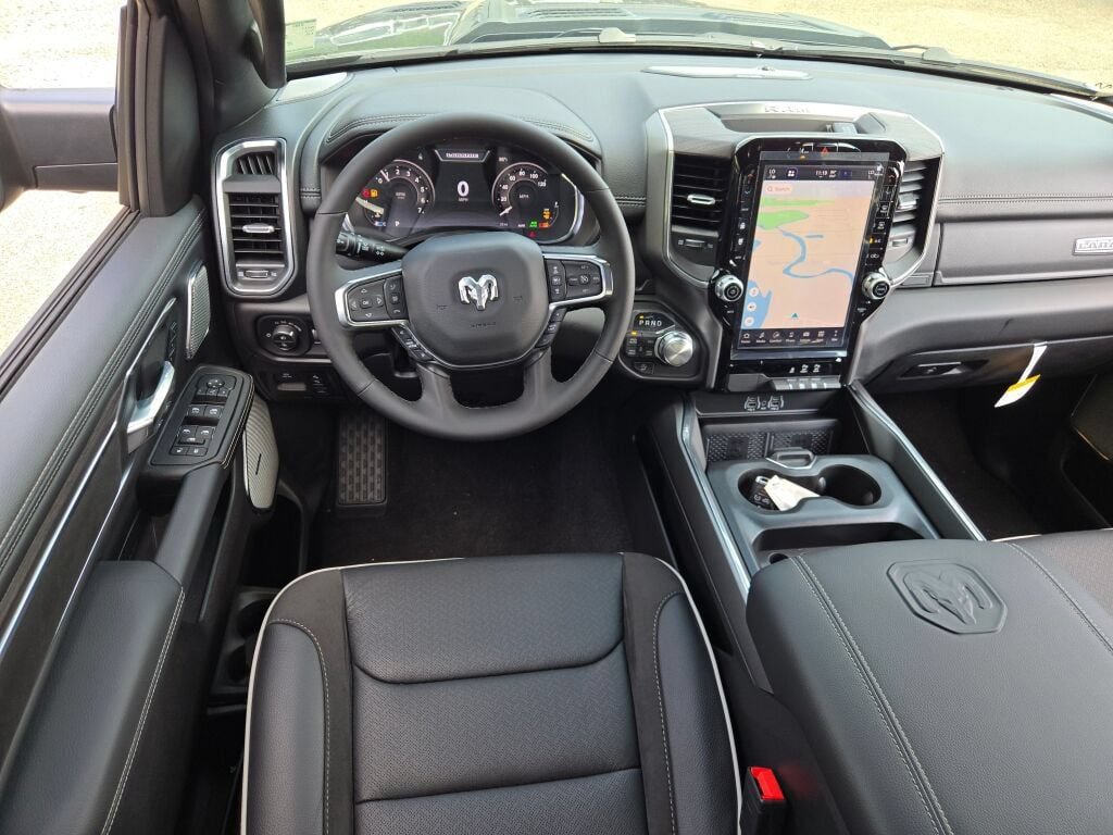 New 2027 RAM 1500 Laramie w/ Night Edition AWD/4WD image 17