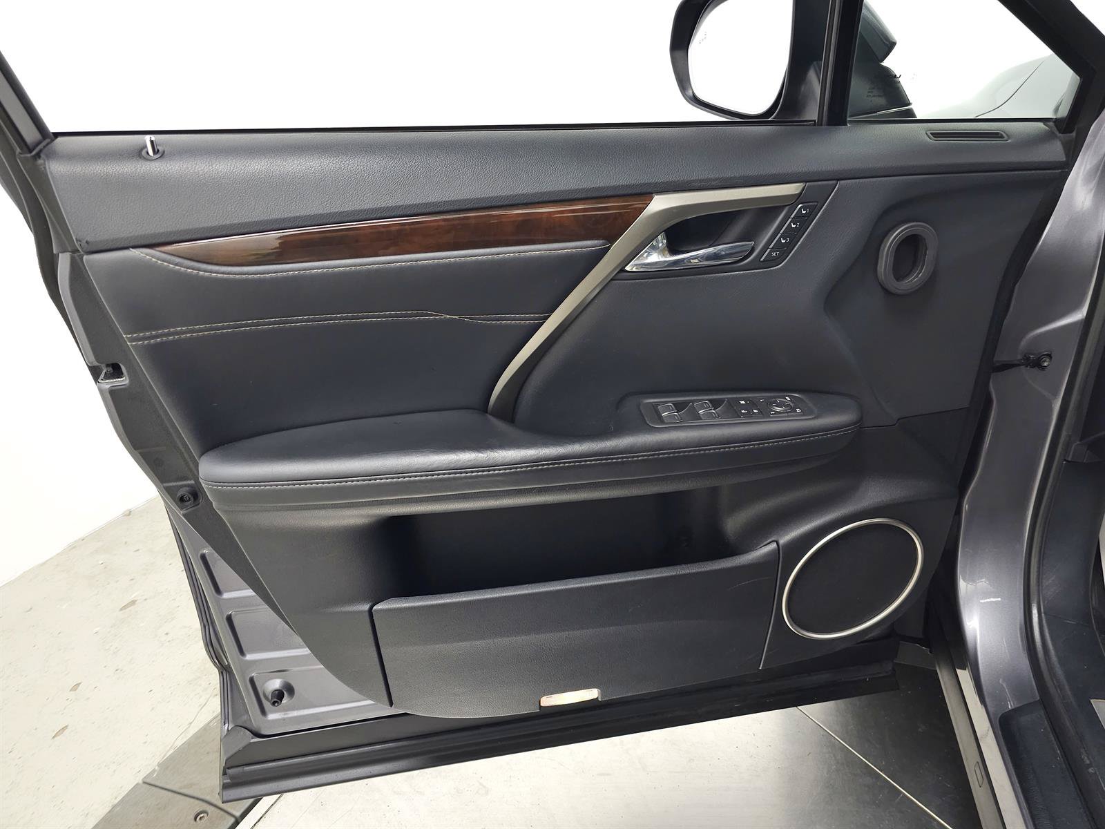 Used 2018 Lexus RX 350 AWD w/ Premium Package image 13