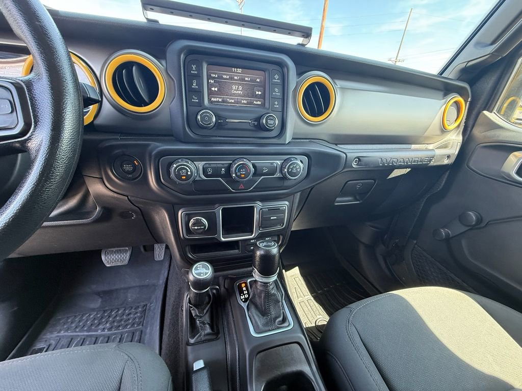 Used 2018 Jeep Wrangler Unlimited Sport image 15