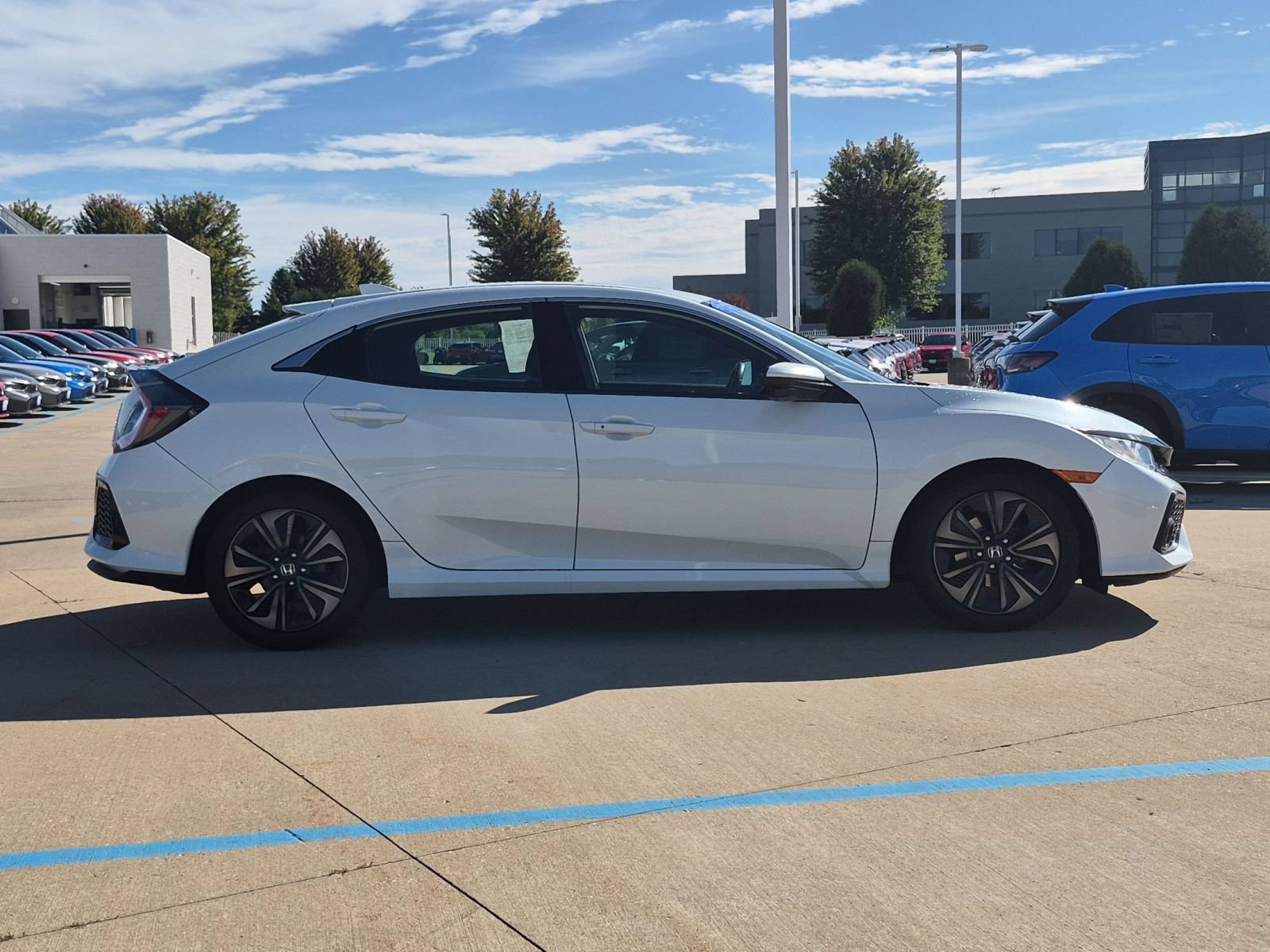 Used 2019 Honda Civic EX image 5