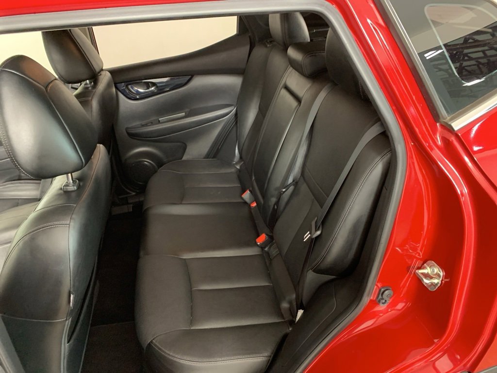 Used 2018 Nissan Rogue Sport SL image 26