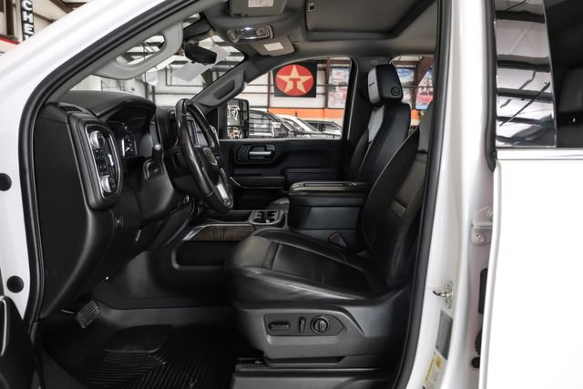 Used 2022 GMC Sierra 3500 Denali AWD/4WD image 6
