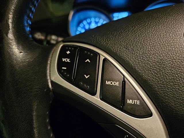 Used 2012 Hyundai Elantra Limited image 12