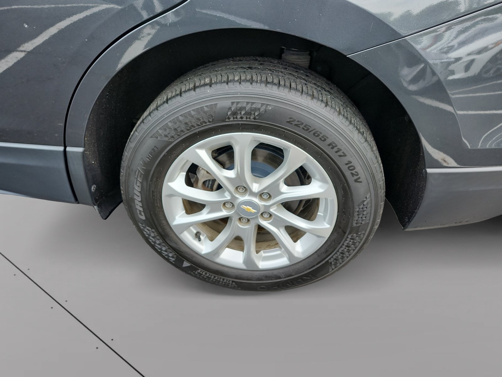 Used 2020 Chevrolet Equinox LS w/ LS Convenience Package FWD image 14