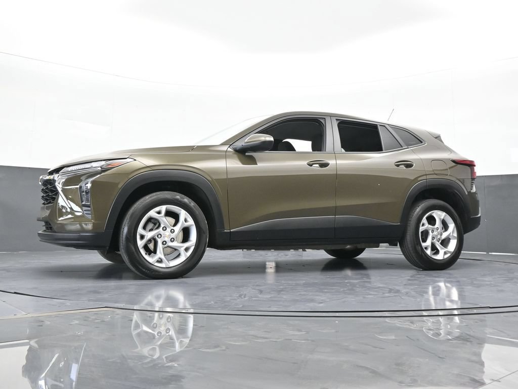 Used 2024 Chevrolet Trax LS w/ LS Convenience Package FWD image 51