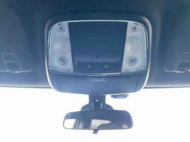 Used 2021 Jeep Grand Cherokee Laredo image 22