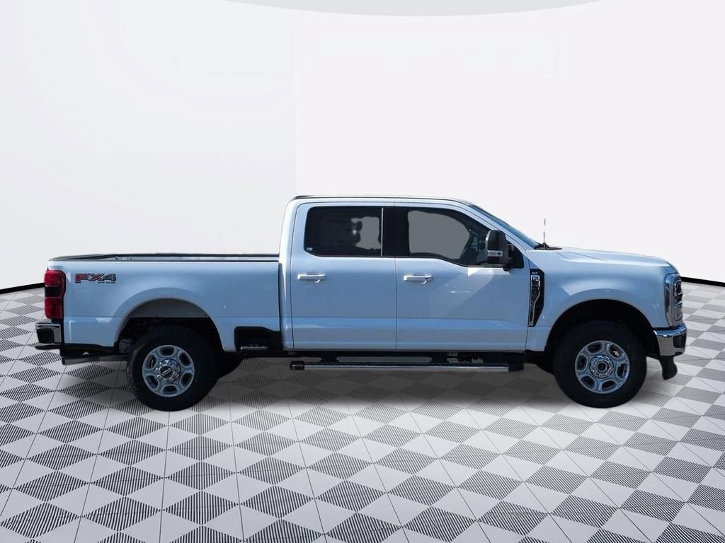 New 2026 Ford F250 XLT w/ XLT Premium Package AWD/4WD image 6