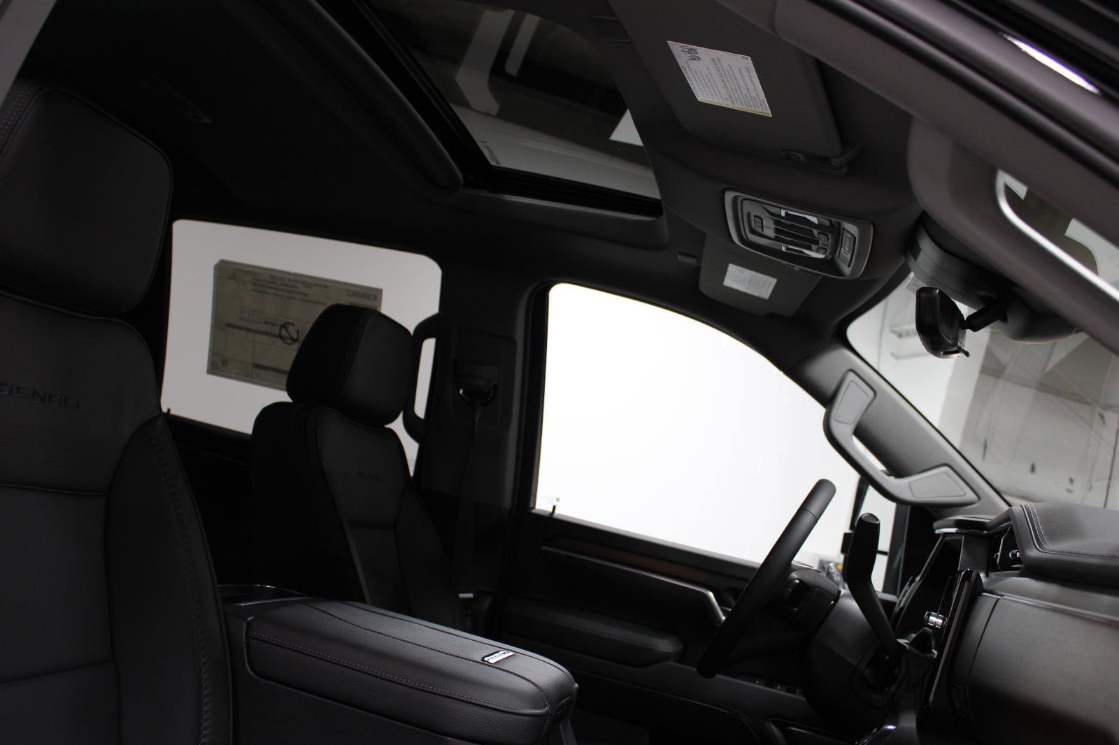 New 2026 GMC Sierra 2500 Denali w/ Denali Reserve Package image 23