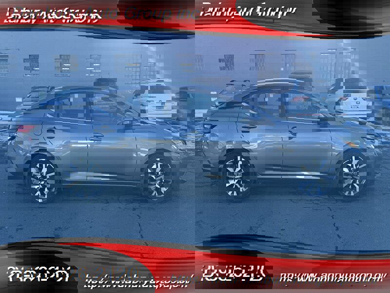 Used 2021 Nissan Sentra SV w/ SV Premium Package image 7