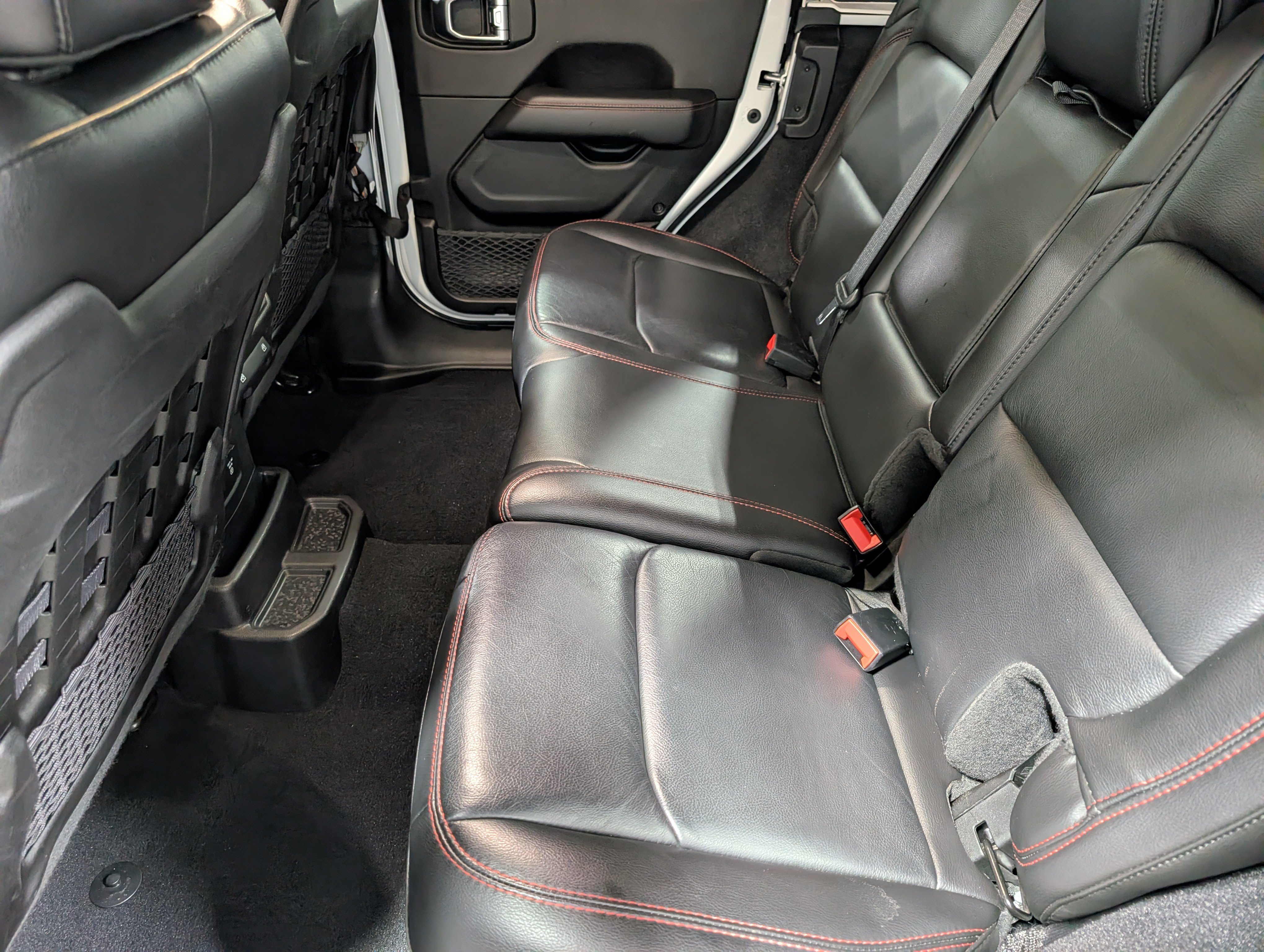 Used 2019 Jeep Wrangler Unlimited Rubicon AWD/4WD image 12