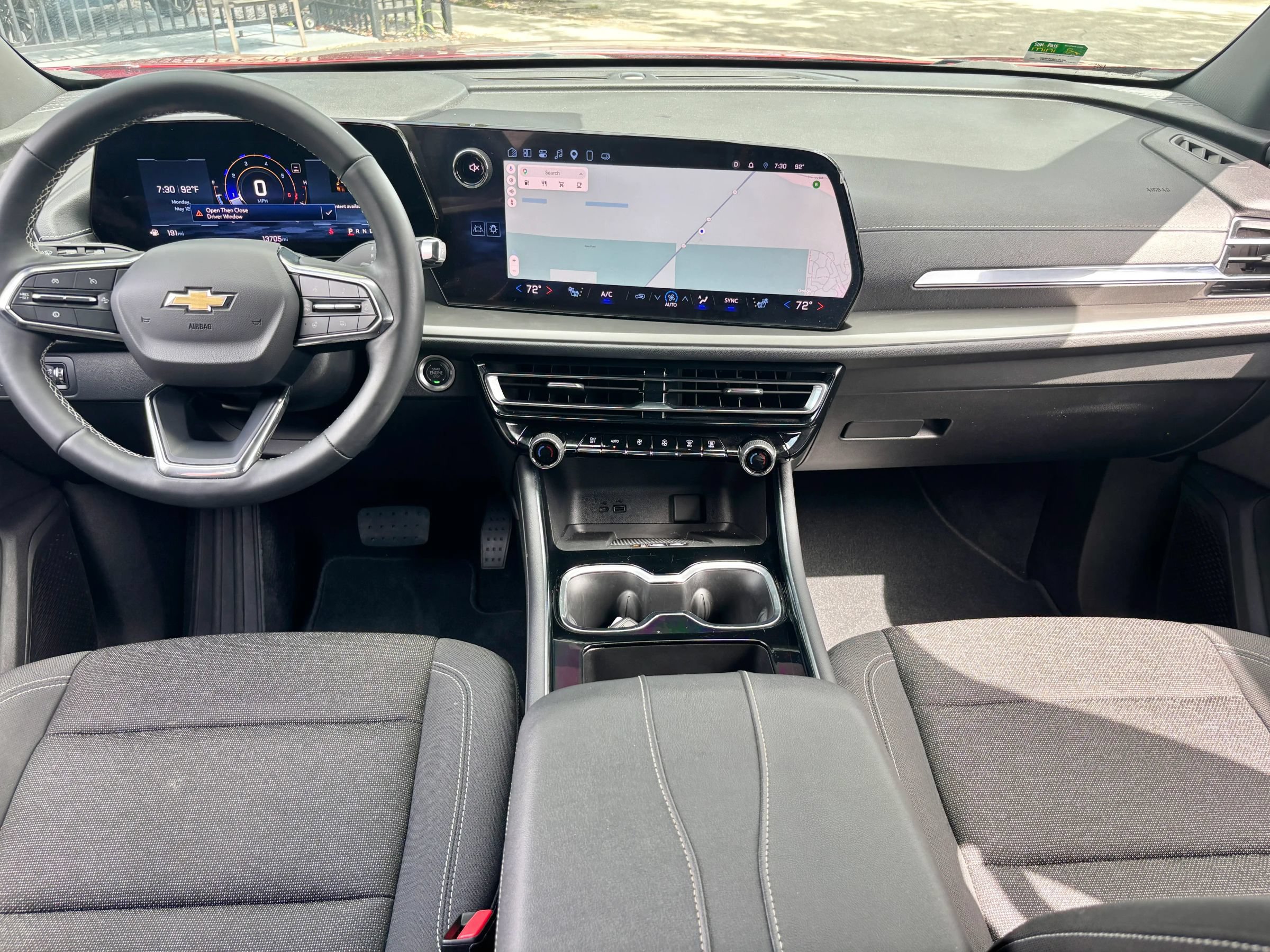 Used 2025 Chevrolet Traverse LT w/ Driver Confidence Package FWD image 14